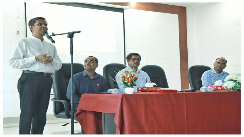 যবিপ্রবিতে জ্বালানি ও টেকসই উন্নয়নের জন্য প্রযুক্তিগত চ্যালেঞ্জ বিষয়ক সেমিনার অনুষ্ঠিত