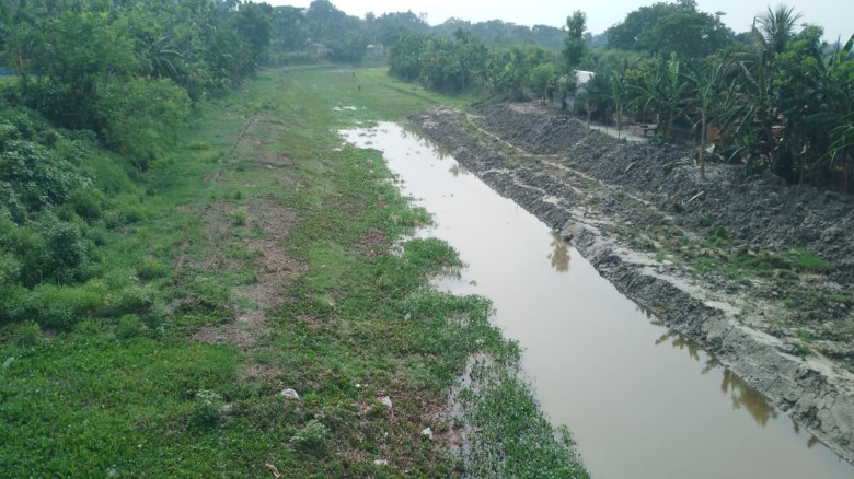 কেশবপুরে বুড়িভদ্রা নদী খননে দুর্নীতির অভিযোগ