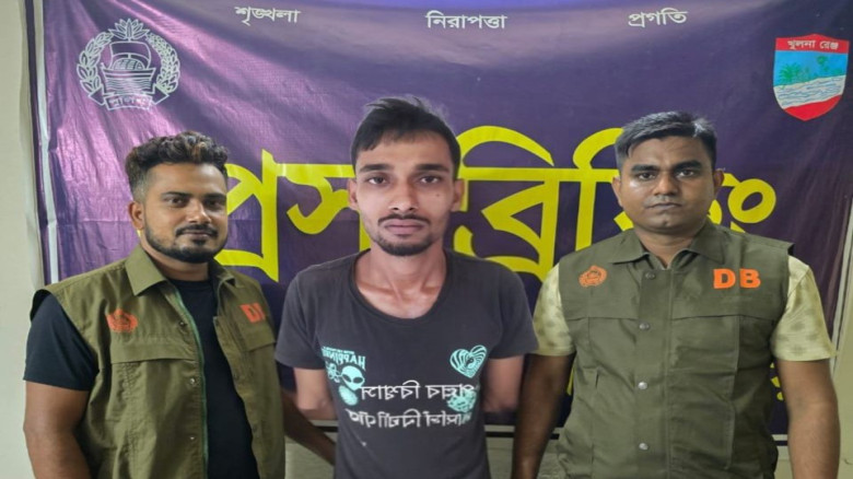 অভয়নগর থানার আলোচিত তরিকুল হত্যা মামলার অন্যতম আসামী পল্লব বিশ্বাস সুদিপ্ত(২৭) গ্রেফতার