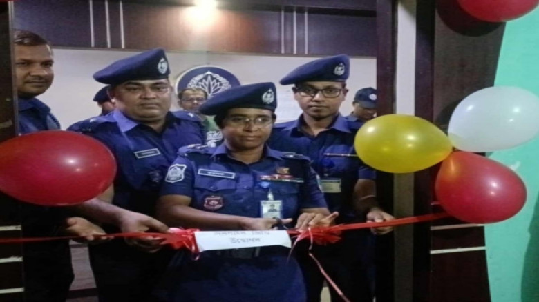 যশোরে চালু হলো অনলাইন জিডি, বাড়িতে বসেই মিলবে পুলিশি সেবা