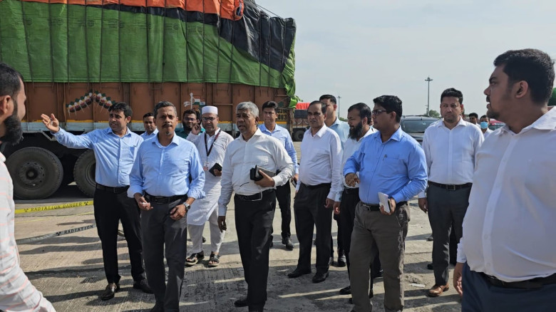 আমদানি-রপ্তানি বাণিজ্য সহজীকরণে কাস্টমস কর্মকর্তাদের তাগিদ এনবিআর চেয়ারম্যানের