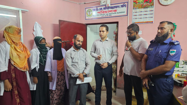 মনিরামপুরে ভ্রাম্যমাণ আদালতের অভিযান, পাঁচ প্রতিষ্ঠান মালিককে জরিমানা