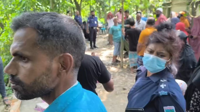 সোমবার দুপুরে রুটি চুরির অপবাদ দিয়ে কিশোরীকে মারধর, মঙ্গলবার পুকুরে মিলল অর্ধউলঙ্গ লাশ