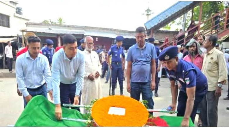 বেনাপোলে রাষ্ট্রীয় মর্যাদায় চিরনিদ্রায় শায়িত বীর মুক্তিযোদ্ধা আবুল হোসেন