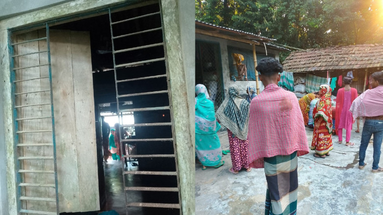 যশোরের মনিরামপুরে খাবারে চেতনানাশক মিশিয়ে স্বর্ণালংকার ও টাকা লুট