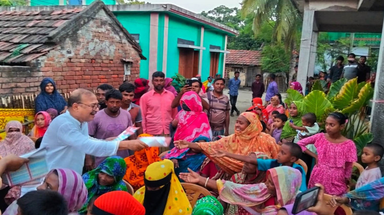 তারেক রহমানের ৩১ দফা বাস্তবায়নে পুটখালীতে তৃপ্তির গণসংযোগ