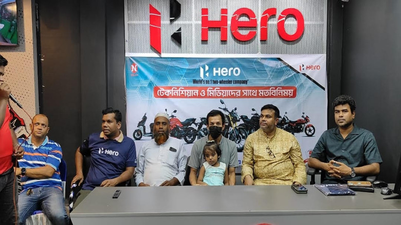 নাভারণে হিরো বাইক প্লাজা টেকনিশিয়ান ও মিডিয়ার সাথে মতবিনিময়