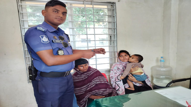 যশোর জেনারেল হাসপাতাল থেকে স্বর্ণের চেন চুরির সময় আটক দুই নারী কারাগারে