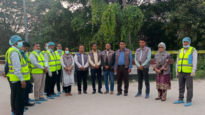 রায়েরবাজার কবরস্থান থেকে ১৮২ জুলাই শহীদের মরদেহ উত্তোলন শুরু