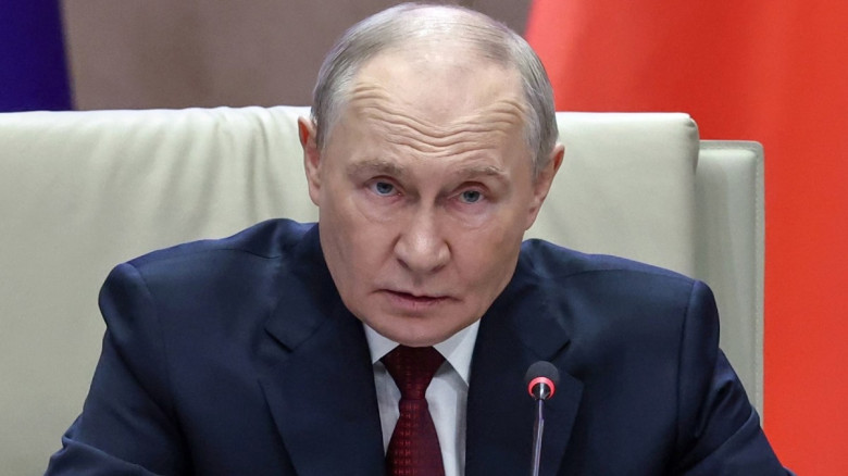 ইউক্রেনকে সমুদ্র থেকে বিচ্ছিন্ন করে দেওয়ার হুমকি প...