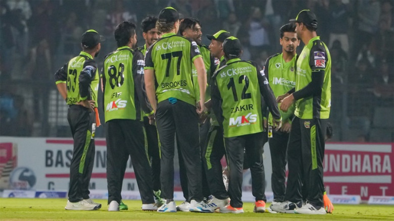 শেষ বলের নাটকীয়তায় সিলেটের শ্বাসরুদ্ধকর জয়