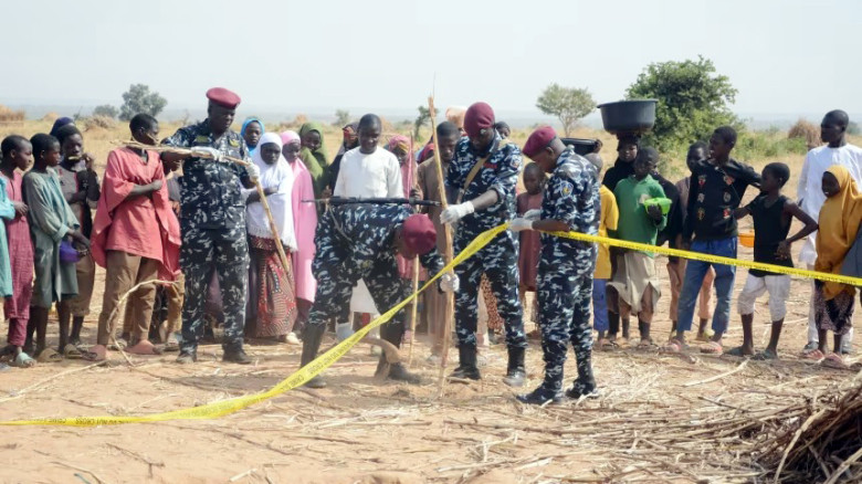 নাইজেরিয়ায় আমেরিকার ‘সারপ্রাইজ অ্যাটাক’