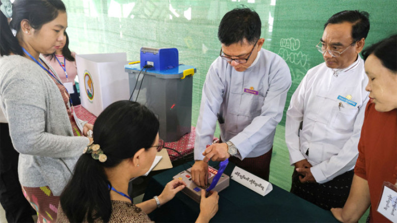 ৫ বছর পর মিয়ানমারে ভোটগ্রহণ শুরু, নেই সু চির এনএলডি