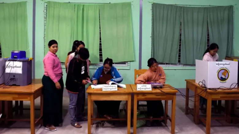 ক্ষমতা দখলের পাঁচ বছর পর মিয়ানমারের সামরিক সরকারের নির্বাচন