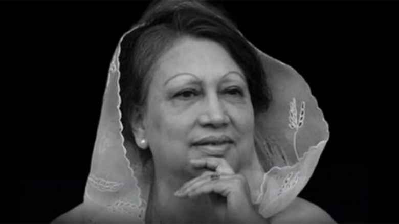 তিন দিনের রাষ্ট্রীয় শোক ঘোষণা: অর্ধনমিত থাকবে জাতীয় পতাকা