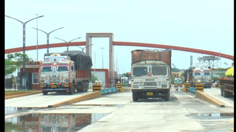 ভারতীয় পেঁয়াজ না আসায় দাম বাড়ার শঙ্কা