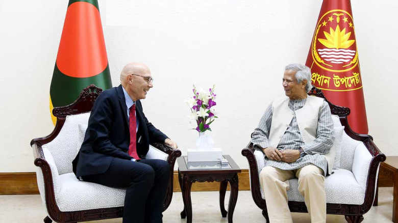 নির্বাচনে ভুয়া তথ্য মোকাবিলায় জাতিসংঘের সহায়তা চাইলেন প্রধান উপদেষ্টা