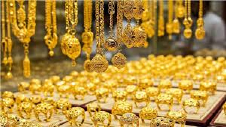 রেকর্ড উত্থানের পর ফের নামল সোনার দাম: ভরিতে কমল ১৯২৫ টাকা