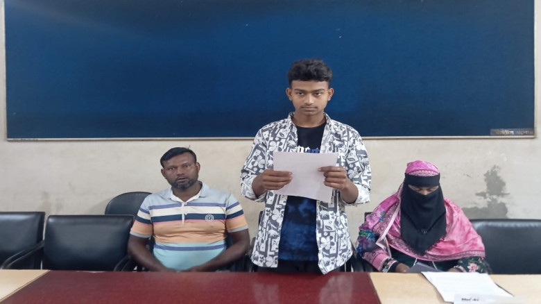 পরিবারের ওপর পুলিশি হয়রানি বন্ধের দাবিতে সংবাদ সম্মেলন
