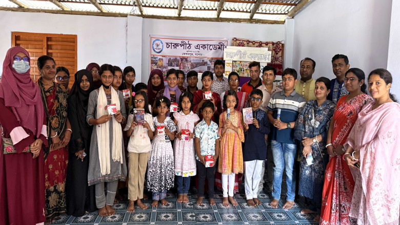 কেশবপুরে চারুপীঠের ২১ শিক্ষার্থী পেল পুরস্কার