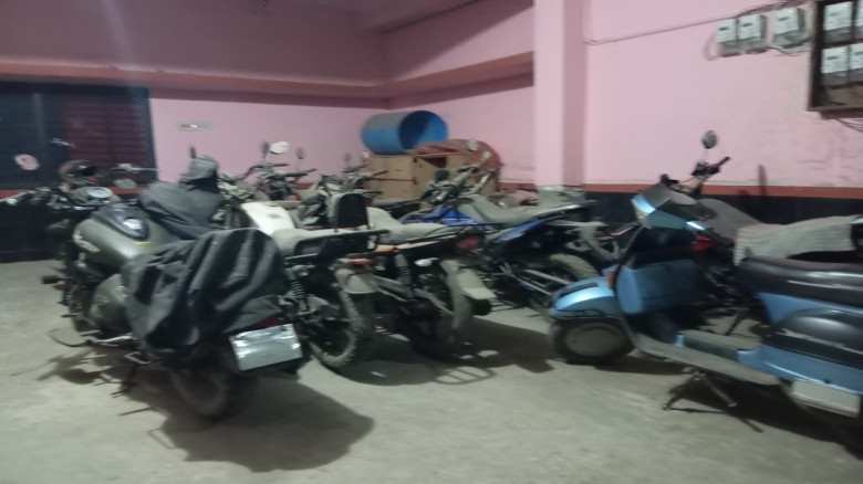 ছবির ক্যাপশন: 