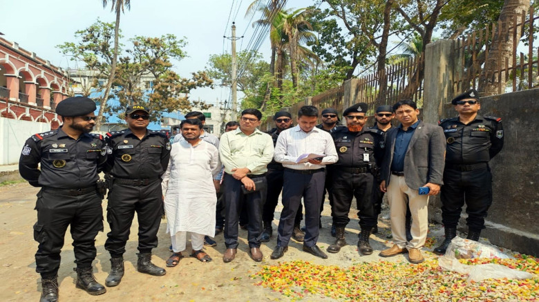 ছবির ক্যাপশন: 