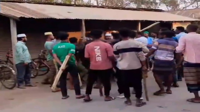 যশোরের অভয়নগরে জামায়াত-বিএনপি সংঘর্ষ এলাকায় পুলিশ মোতায়ন