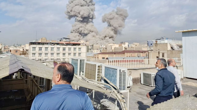 ইরানের তেহরানসহ ৬ শহরে ইসরায়েলের ভয়াবহ ক্ষেপণাস্ত্র হামলা