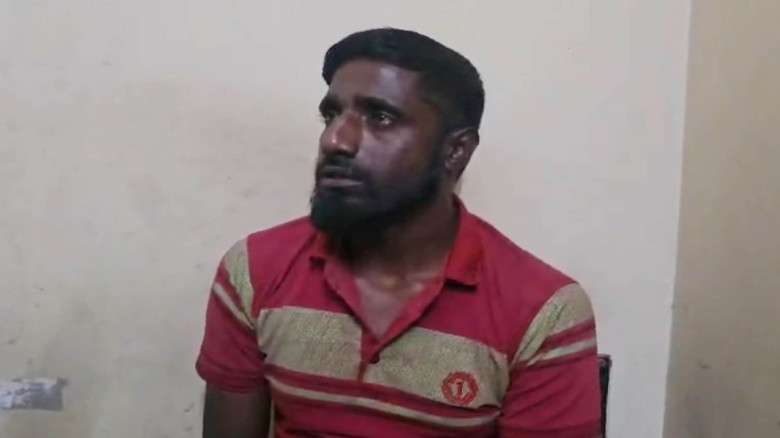 ছবির ক্যাপশন: 