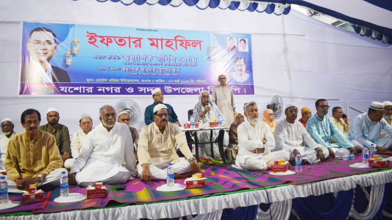 দলকে গ্লানিমুক্ত রাখতে নেতাকর্মীদের সংযত হওয়ার আহ্বান -নার্গিস বেগমের