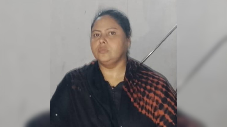 যশোরের আলোচিত যুব মহিলা লীগ নেত্রী মাহমুদার বিরুদ্ধে মামলা, কারাগারে প্রেরণ