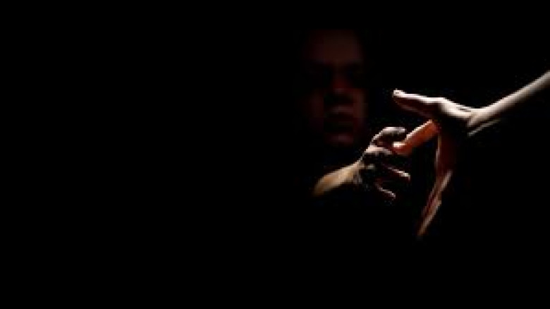 যশোরে ব্যবসায়ীকে উচ্ছেদচেষ্টা ও প্রাণনাশের হুমকির অভিযোগে সংবাদ সম্মেলন