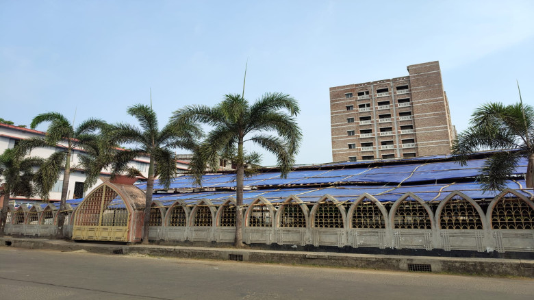 ঈদুল ফিতরের প্রস্তুতিতে নতুন রূপে সাজছে যশোর কেন্দ্রীয় ঈদগাহ