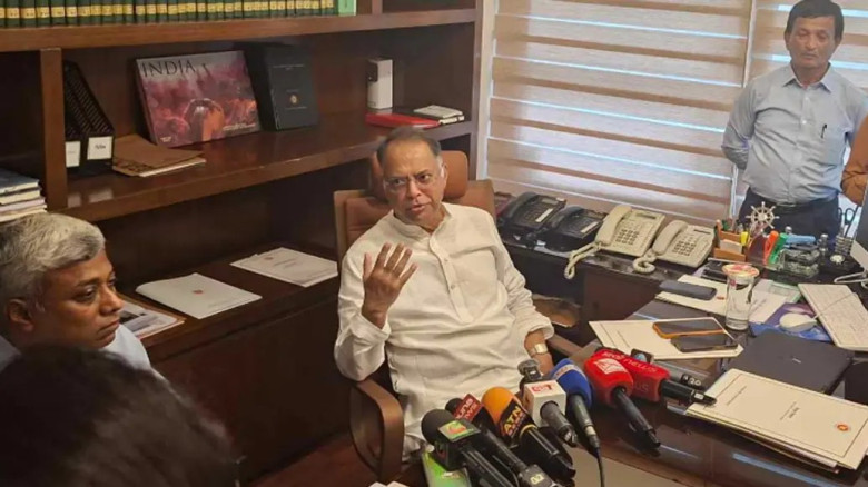 তেলের পর্যাপ্ত মজুত রয়েছে, বিক্রি বেড়ে যাওয়ায় ...