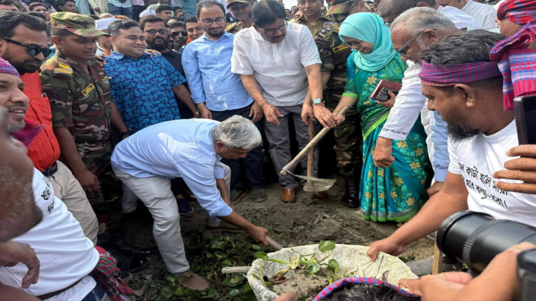 যশোরের ভবদহ অঞ্চলের জলাবদ্ধতা নিরসনে খাল পুনঃখনন উ...