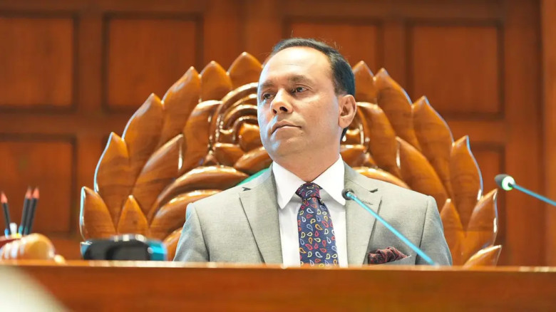 ‘সংসদ কারো ব্যক্তিগত সম্পত্তি নয়’: প্রথম ভাষণেই হুঙ্কার ডেপুটি স্পিকারের