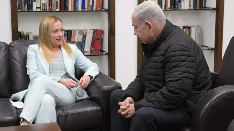 ইসরায়েলের সঙ্গে প্রতিরক্ষা চুক্তি বাতিলের ঘোষণা ইতালির