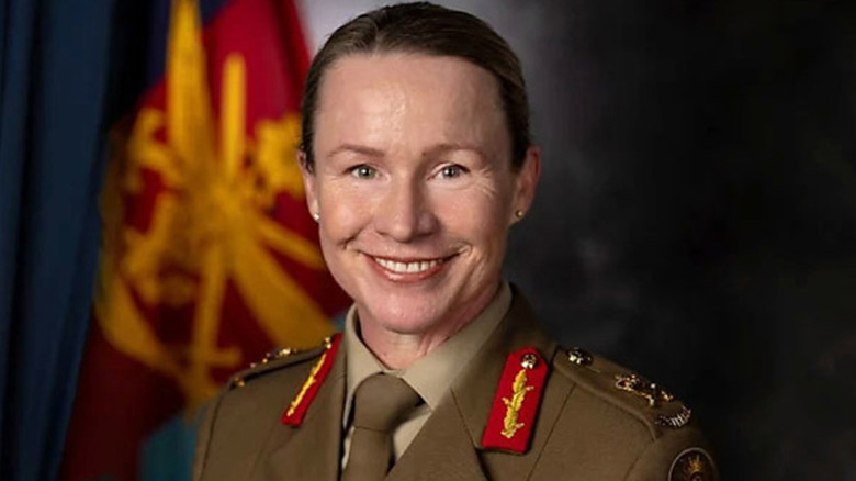 অস্ট্রেলিয়ার ১২৫ বছরের ইতিহাসে প্রথম নারী সেনাপ্রধান