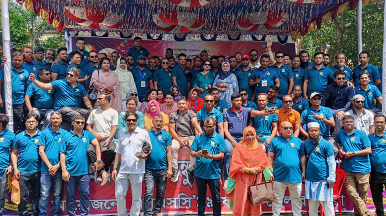 শার্শায় ঐতিহাসিক ‘জিয়ার খাল’ পরিদর্শনে পানিসম্পদ প্রতিমন্ত্রী