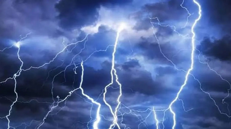 যশোরে নিষিদ্ধ আওয়ামী যুবলীগের মিছিল, পাঁচজন আটক