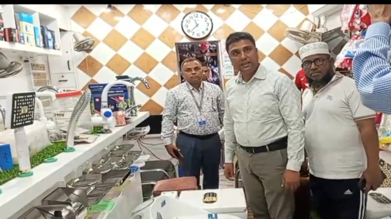 যশোরে নকল পাম্প বিক্রির দায়ে জেসকো ট্রেডার্সকে ৩০ হাজার টাকা জরিমানা