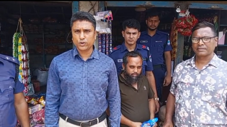 শার্শায় অনুমোদনহীন শিশু খাদ্য তৈরির কারখানায় অভিযান: লাখ টাকা জরিমানা
