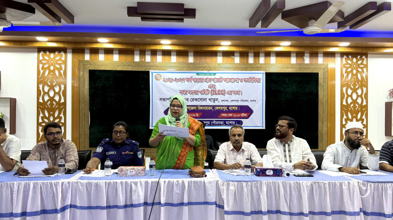 যশোরে ভয়াবহ ত্রিমুখী সংঘর্ষ: নিহত ৩,গুরুতর আহত ২