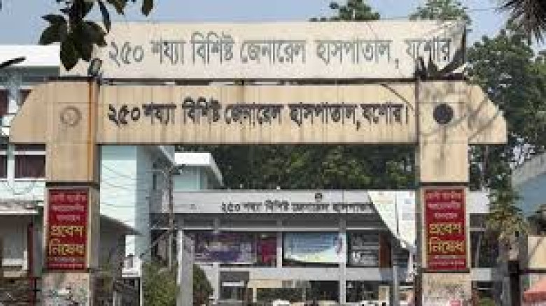 যশোরে ঈদ উপলক্ষে পূজা উদযাপন পরিষদের বস্ত্র বিতরণ
