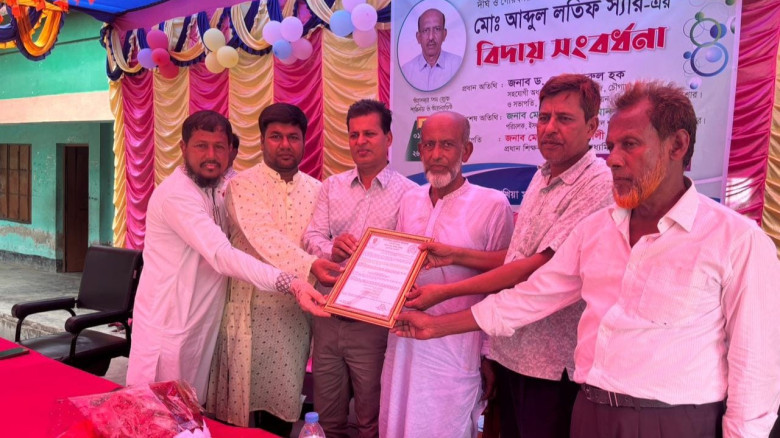 যশোরে ইসলামি আরবি বিশ্ববিদ্যালয়ের দেশব্যাপী বৃক্ষরোপণ কর্মসূচির শুভ উদ্বোধন