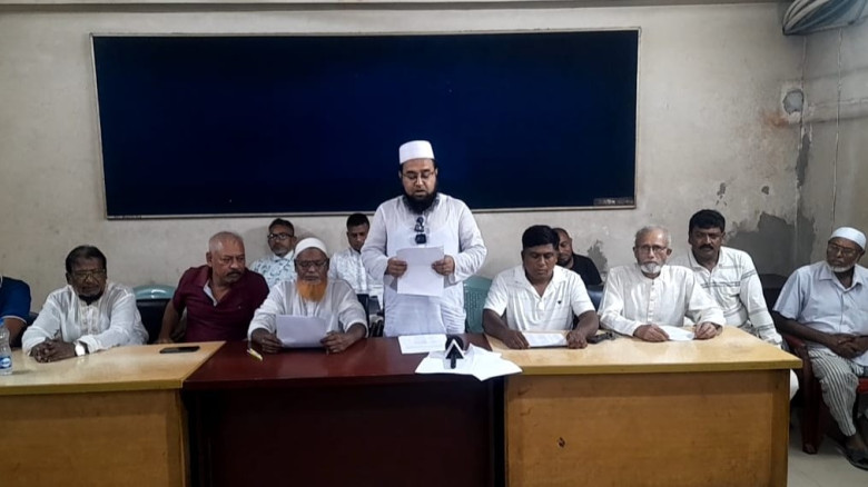 যশোরে জাতীয় পার্টির জেলা আহবায়ক ও সদস্য সচিবসহ  ...