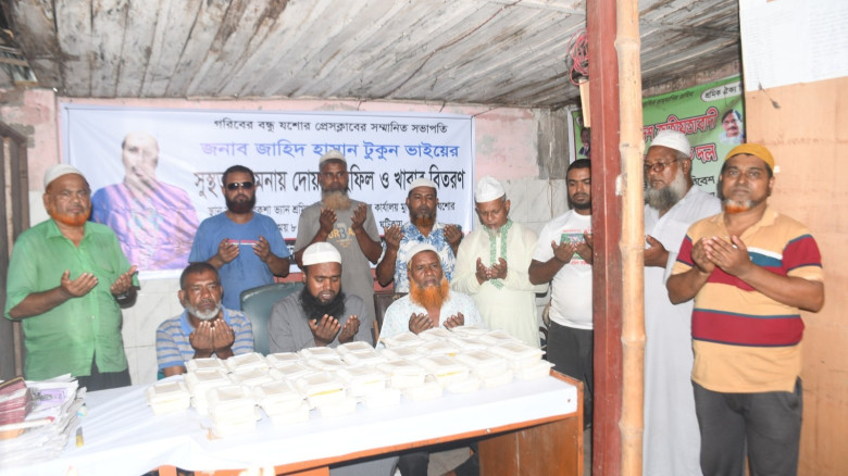 ঝিকরগাছায় ফুটবল খেলা দেখা নিয়ে বিরোধ: কিশোরকে ছুরিকাঘাত, হাসপাতালে ভর্তি