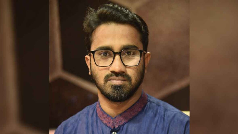 শার্শায় অনলাইন জুয়া পরিচালনার অভিযোগে এক নারী আটক