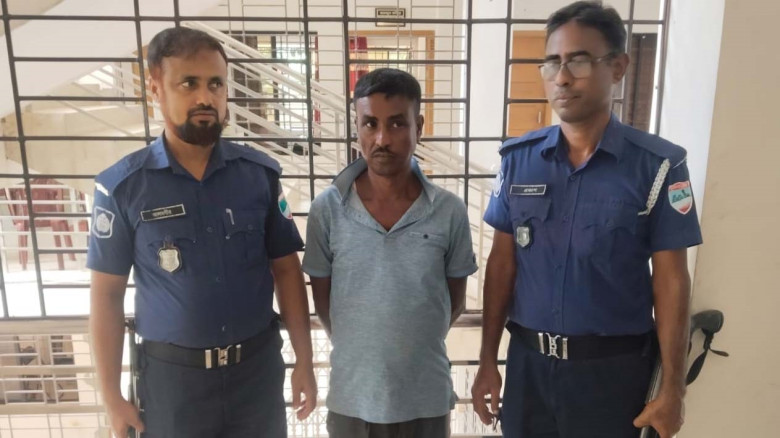 রাষ্ট্রপতি প্রার্থী হিসেবে অলি আহমদের মনোনয়নপত্র জমা