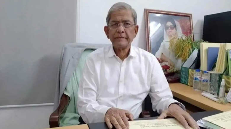 রাষ্ট্রপতি প্রার্থী হিসেবে অলি আহমদের মনোনয়নপত্র জমা